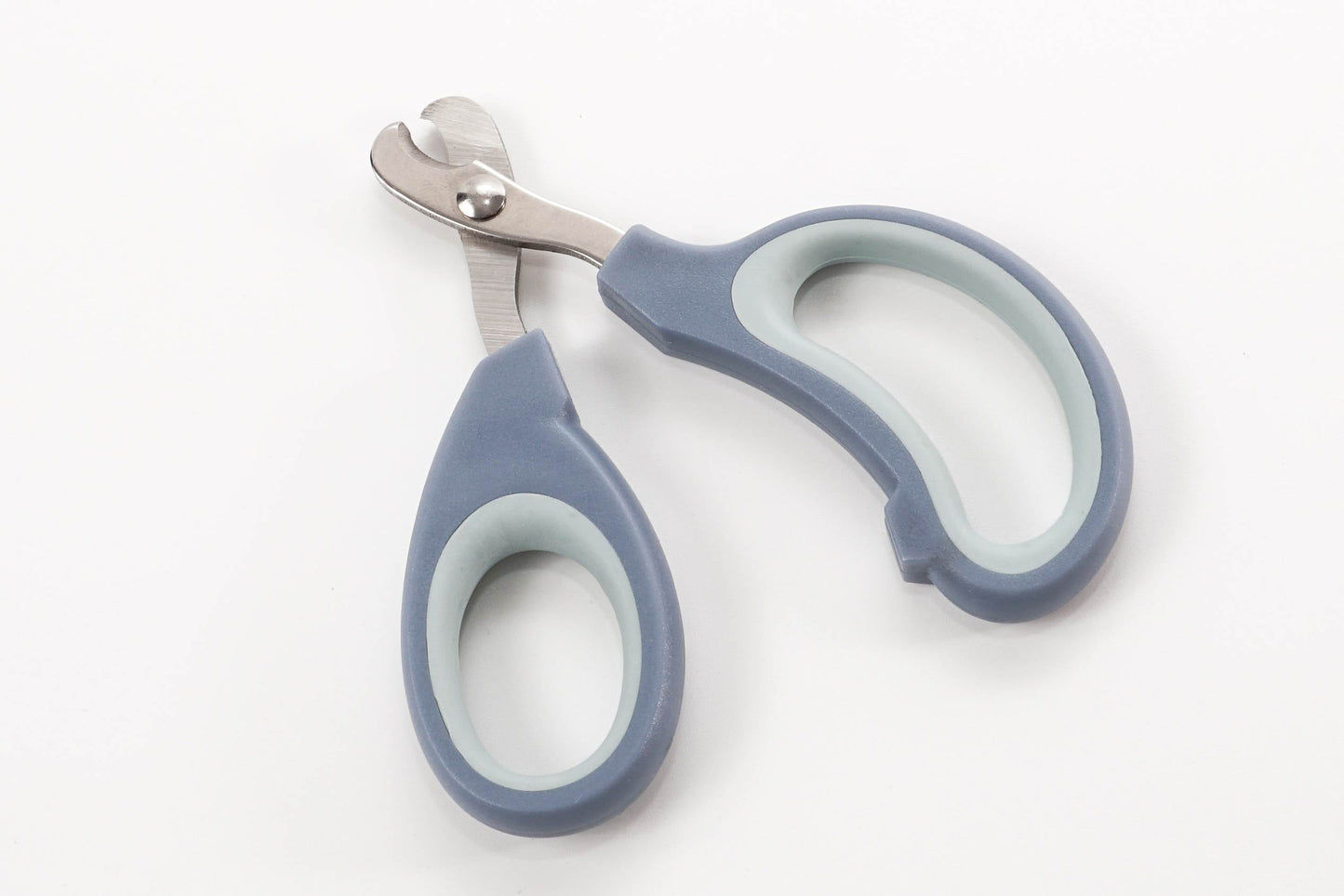 Professional Cat Nail Clipper – Safe, Precise, and Stress-Free Grooming
