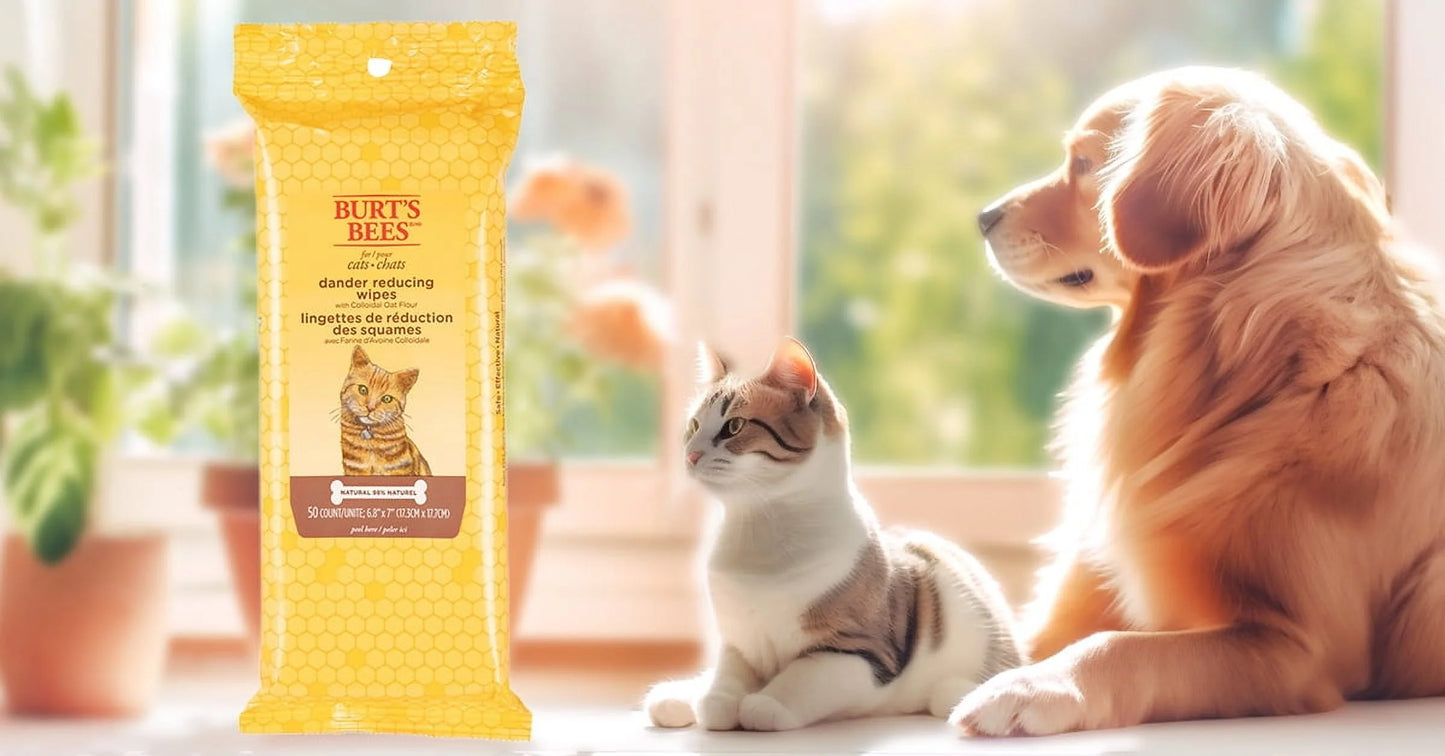 Burt’s Bees Dander-Reducing Cat Grooming Wipes – 50 Count